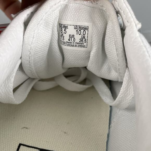 Vans Old Skool Women’s Size 10 Triple White Platform Sneakers Casual Shoes NEW - Picture 9 of 9